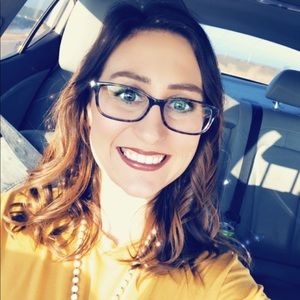 Meet your Posher, Brianna